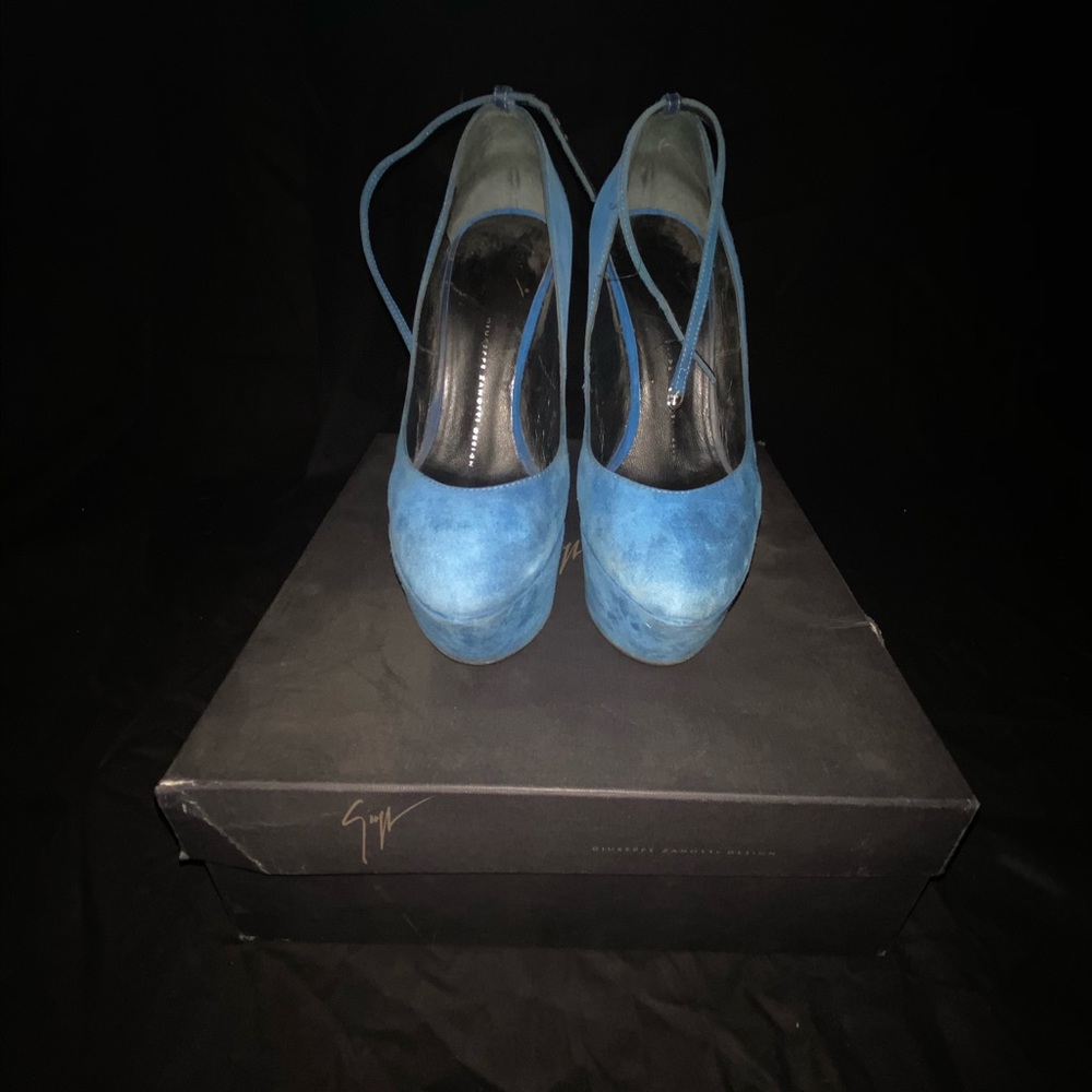 Giuseppe Zanotti suede wedge heel